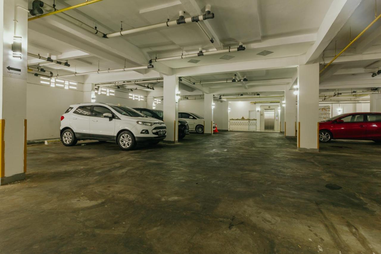 Urbanest Inn House Slipi จาการ์ตา ภายนอก รูปภาพ