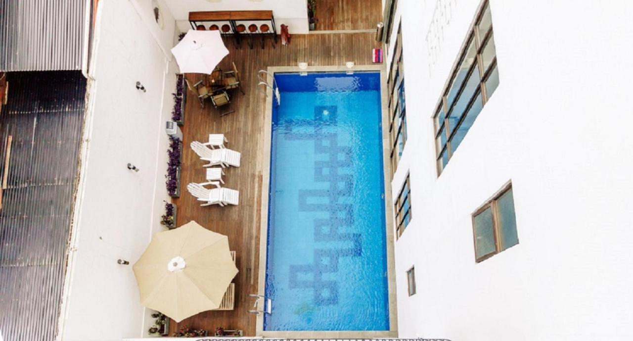 Urbanest Inn House Slipi จาการ์ตา ภายนอก รูปภาพ