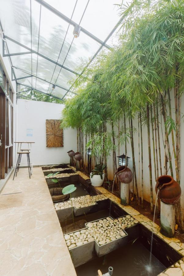 Urbanest Inn House Slipi จาการ์ตา ภายนอก รูปภาพ